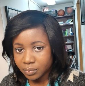 Meet your Posher, Monica